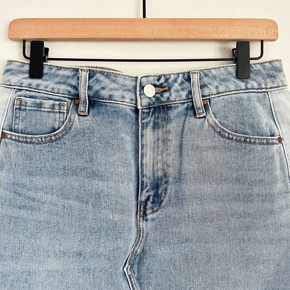PacSun Distressed Denim Mini Skirt Blue Size 28 - Picture 2 of 6